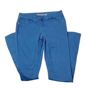 Maurices blue, size 3/4, 98% cotton, 2% spandex.